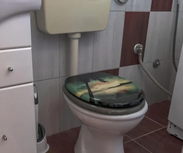 Mara Appartement Vir